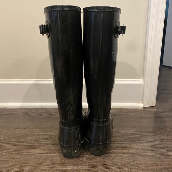 original tall gloss buckle strap rain boots - Picture 4 of 7